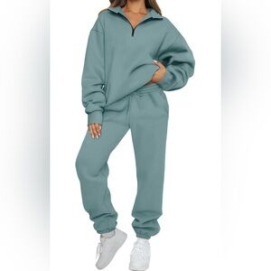 Teal Blue Two Piece Loungewear Sweatsuit Quarter Zip Pullover and Sweatpants NEW